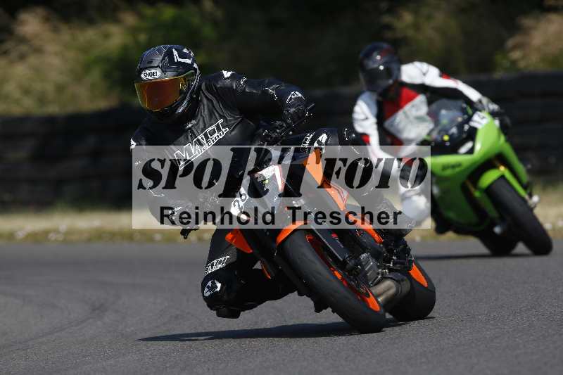 /Archiv-2023/28 05.06.2023 Moto Club Anneau du Rhin/vert-medium/14